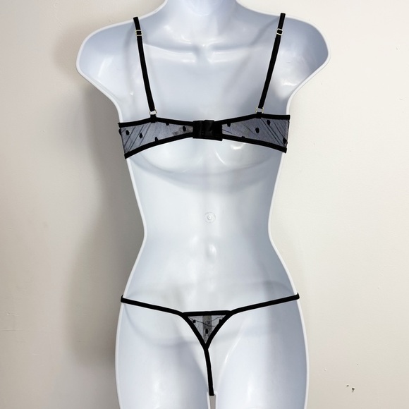 NEW Mapale Sheer Mesh Thong Bra Set Womens M / L Black NWOT - Picture 2 of 16